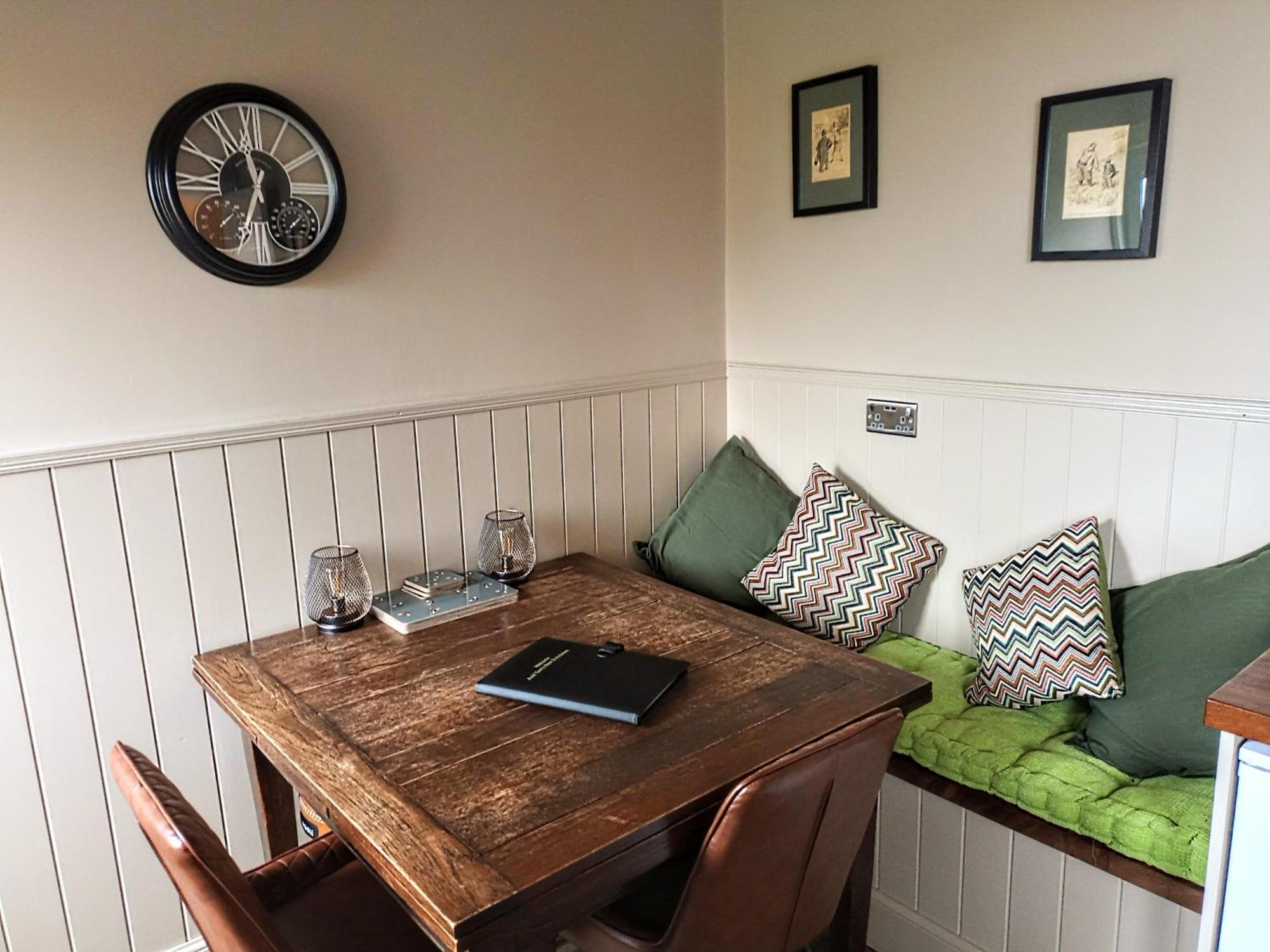 Auld Tom's Rest